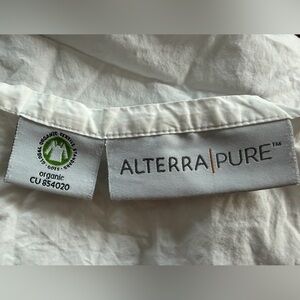 Alterra Pure 100% Organic Cotton Percale White Queen Flat Sheet.